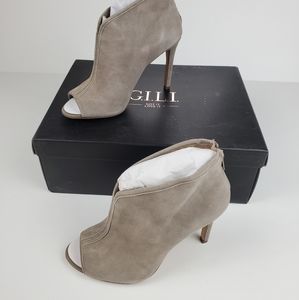G.I.L.I. Freyda Peep Toe Suede Boots 5.5M